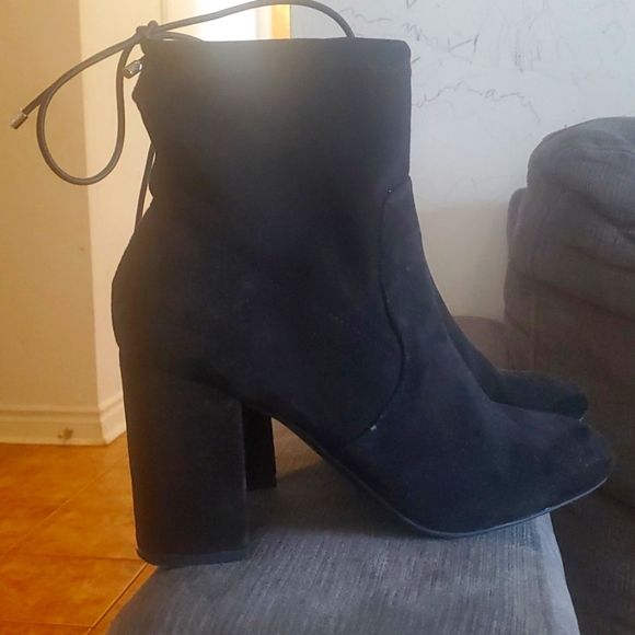 Forever 21 Boots Booties - Picture 1 of 2